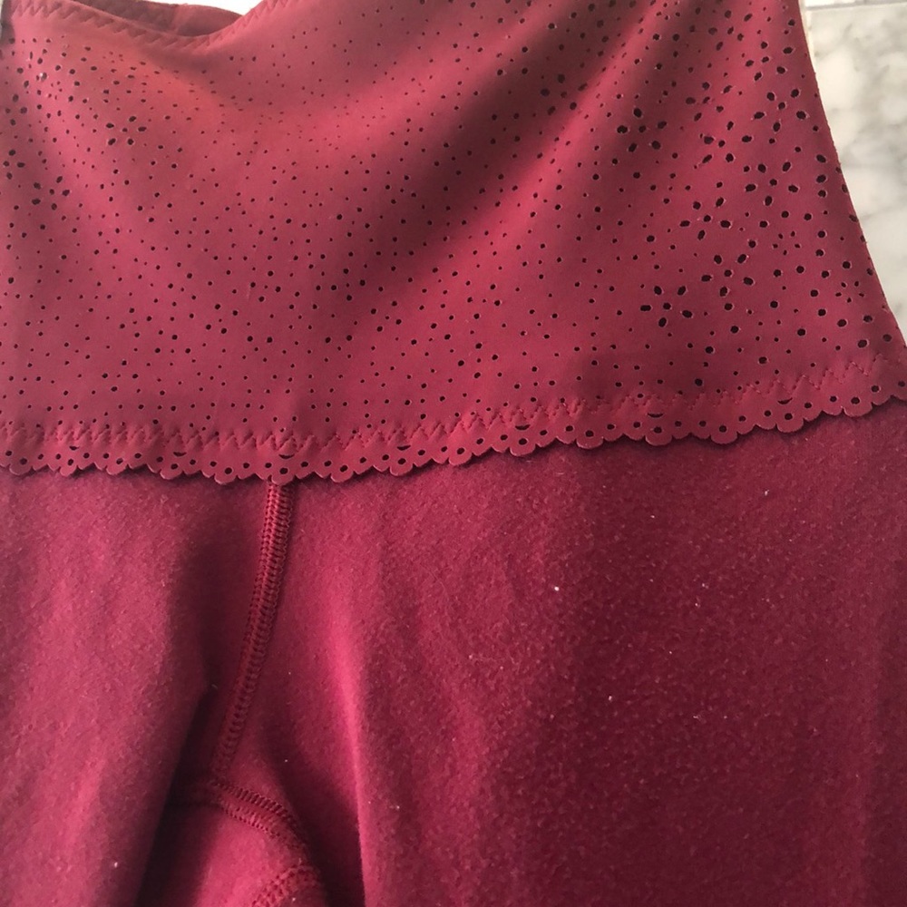 Red leggings - Picture 3 of 5